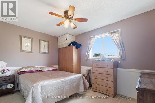 106 Mcfeeters Crescent, Clarington, ON - Indoor Photo Showing Bedroom