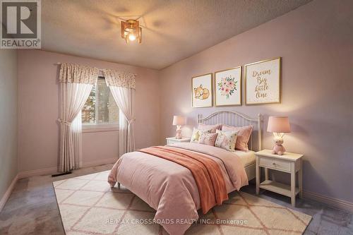 93 - 100 Burrows Hall Boulevard, Toronto, ON - Indoor Photo Showing Bedroom