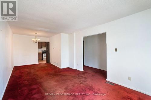 93 - 100 Burrows Hall Boulevard, Toronto, ON - Indoor Photo Showing Other Room