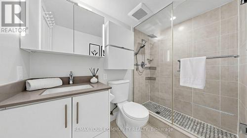 215 - 273 South Park Road, Markham, ON - Indoor Photo Showing Bathroom