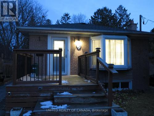 45 BAYVIEW PARKWAY , Newmarket, Ontario L3Y 3W2 2
