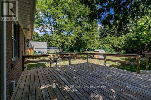45 BAYVIEW PARKWAY , Newmarket, Ontario L3Y 3W2 3