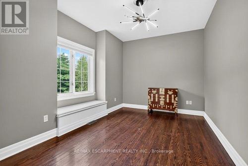 3rd Bedroom - 110 Concession 11 Road E, Hamilton, ON - Indoor Photo Showing Other Room
