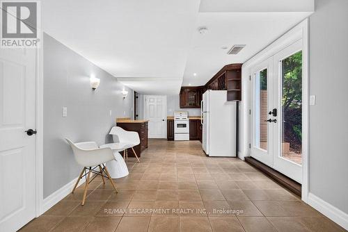 2nd Kitchen - 110 Concession 11 Road E, Hamilton, ON - Indoor