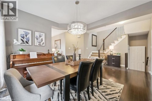 41 Westra Drive, Guelph, ON - Indoor Photo Showing Dining Room