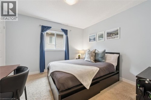 41 Westra Drive, Guelph, ON - Indoor Photo Showing Bedroom