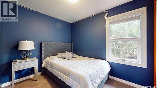 2210 Hanover Crescent E, Regina, SK - Indoor Photo Showing Bedroom