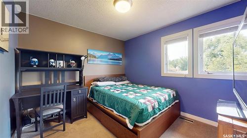 2210 Hanover Crescent E, Regina, SK - Indoor Photo Showing Bedroom