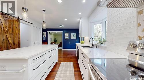 2210 Hanover Crescent E, Regina, SK - Indoor Photo Showing Kitchen With Upgraded Kitchen