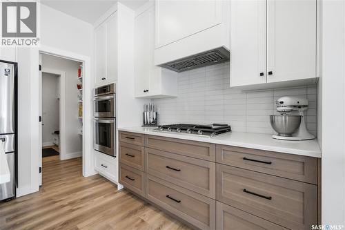 246 Prasad Manor, Saskatoon, SK - Indoor Photo Showing Kitchen With Upgraded Kitchen