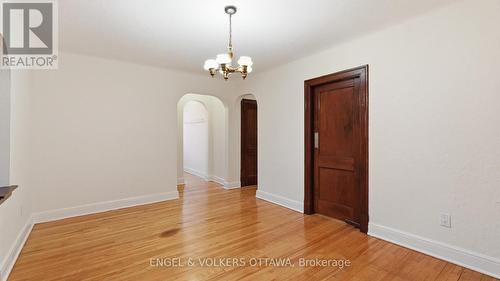 3 - 99 CHARLOTTE STREET , Ottawa, Ontario K1N 8J9 2