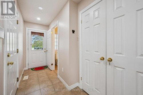 27 - 105 Bard Boulevard, Guelph (Pineridge/Westminster Woods), ON - Indoor Photo Showing Other Room