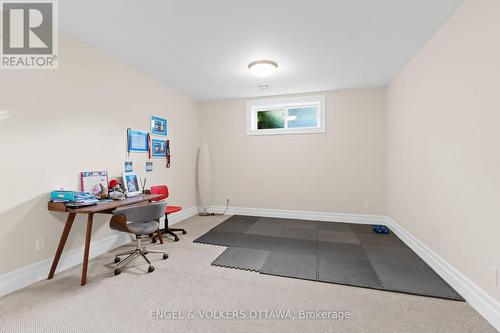 1408 Blackhorse Court, Ottawa, ON - Indoor