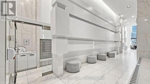 306 - 352 Front Street W, Toronto (Waterfront Communities), ON - Indoor Photo Showing Bathroom