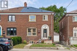 463 OAKWOOD AVENUE Toronto, ON M6E 2W4