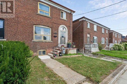 463 Oakwood Avenue, Toronto, ON 