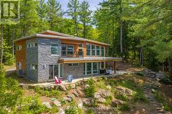 43 HOUSTON LANE  Seguin, ON P2A 0B2
