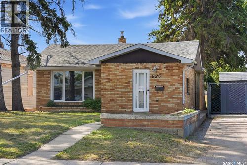 825 L Avenue N, Saskatoon, SK - Outdoor