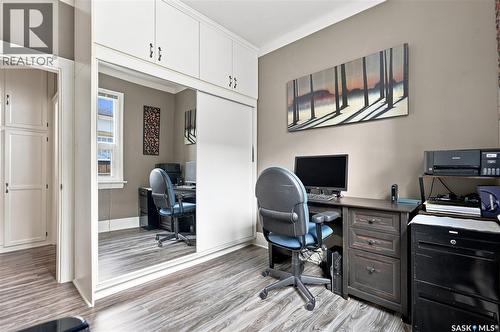 2011 Lorne Avenue, Saskatoon, SK 
