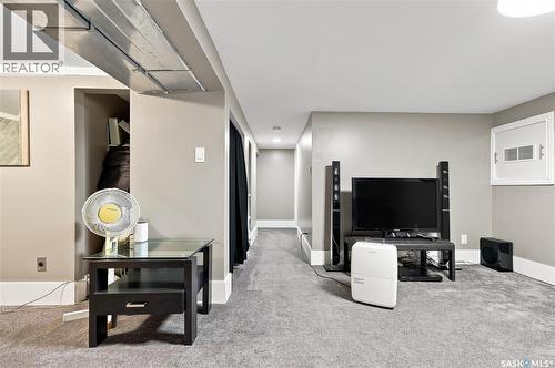 2011 Lorne Avenue, Saskatoon, SK 