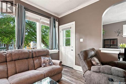 2011 Lorne Avenue, Saskatoon, SK 