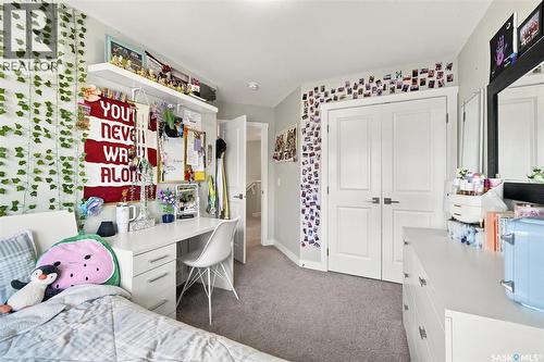130 315 Dickson Crescent, Saskatoon, SK - Indoor