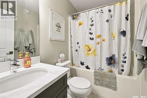 130 315 Dickson Crescent, Saskatoon, SK - Indoor Photo Showing Bathroom
