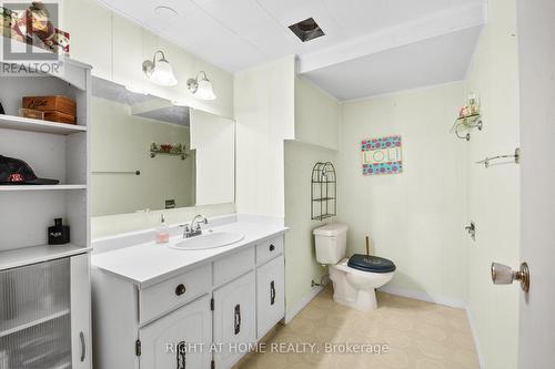 7 Raven Avenue, St. Thomas, ON - Indoor Photo Showing Bathroom