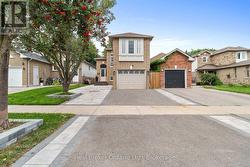 47 WILLEY DRIVE  Clarington (Bowmanville), ON L1C 4Z6