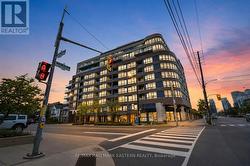 TH3 - 11 SUPERIOR AVENUE Toronto (Mimico), ON M8V 0A7