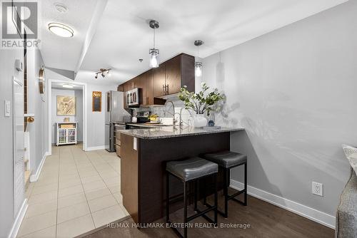 Breakfast Nook - Th3 - 11 Superior Avenue, Toronto (Mimico), ON - Indoor Photo Showing Kitchen