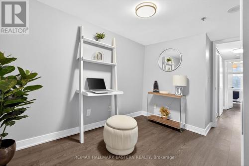 Office or Den - Th3 - 11 Superior Avenue, Toronto (Mimico), ON - Indoor