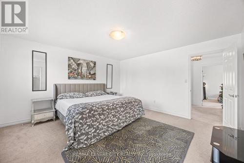 2 Fenwick Court, St. Thomas, ON - Indoor Photo Showing Bedroom
