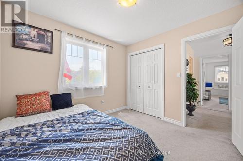 2 Fenwick Court, St. Thomas, ON - Indoor Photo Showing Bedroom