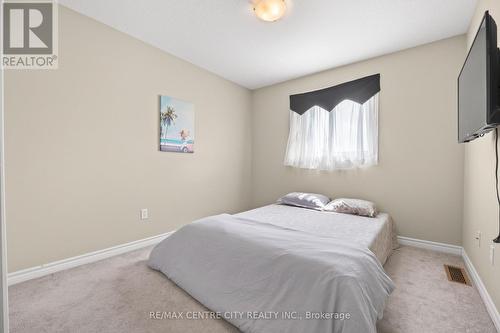 2 Fenwick Court, St. Thomas, ON - Indoor Photo Showing Bedroom