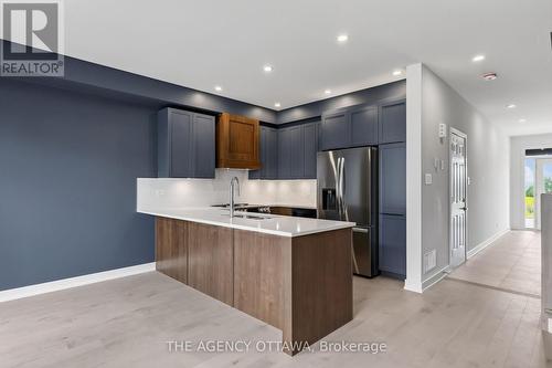 1202 Spoor Street, Ottawa, ON - Indoor Photo Showing Kitchen