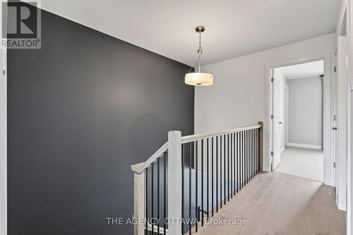 1202 Spoor Street, Ottawa, ON - Indoor Photo Showing Other Room