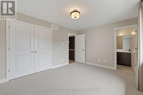 1202 Spoor Street, Ottawa, ON - Indoor Photo Showing Other Room