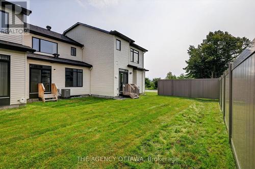 1202 Spoor Street, Ottawa, ON - Outdoor