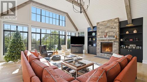 1547 John Quinn Road, Ottawa, ON - Indoor Photo Showing Living Room With Fireplace