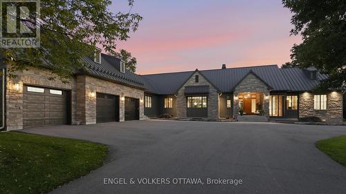 1547 John Quinn Road, Ottawa, ON - Outdoor