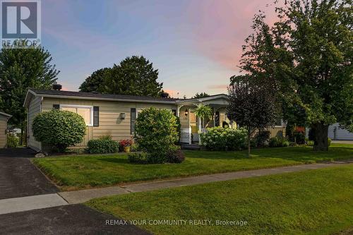 131 ROXANNA DRIVE  Georgina, ON L0E 1R0