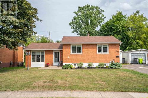 155 Meadow Park CRES  Sault Ste. Marie, ON P6A 4H1
