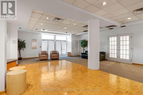 201 - 99 Hayden Street, Toronto, ON - Indoor Photo Showing Other Room