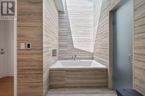6 Denmark Crescent, Toronto, ON - Indoor Photo Showing Bathroom