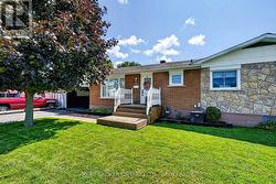 40 MCKENZIE STREET W Cornwall, ON K6K 1J1