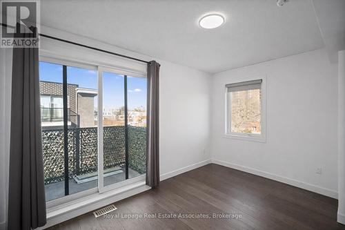 40 - 2059 Weston Road, Toronto, ON - Indoor Photo Showing Other Room