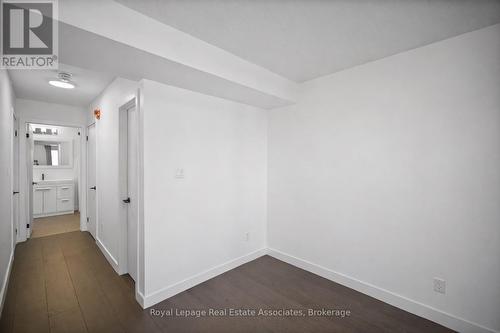 40 - 2059 Weston Road, Toronto, ON - Indoor Photo Showing Other Room