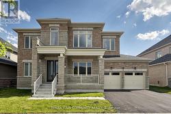31 LORRAIN HAND CRESCENT  Georgina, ON L4R 0S9