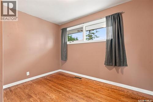 2302 Hanover Avenue, Saskatoon, SK - Indoor Photo Showing Other Room